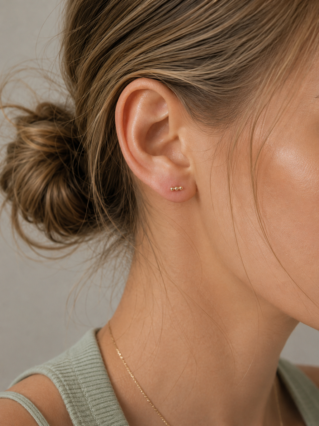 Nova Tri Stud- 14k Yellow Gold