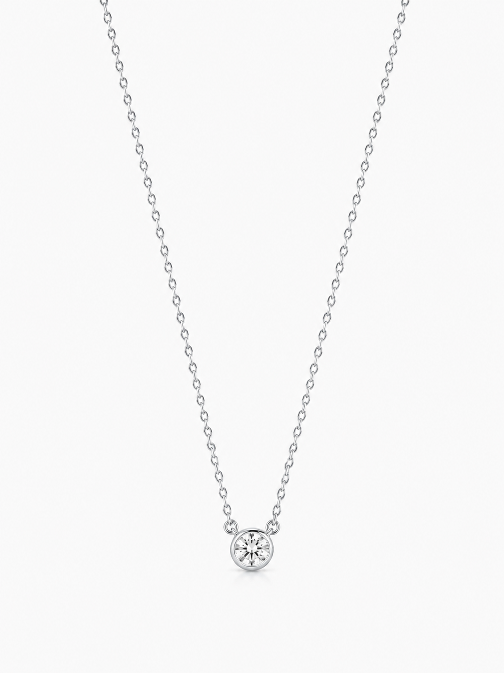 Éclat Solitaire Pendant Necklace