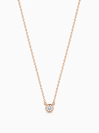 Éclat Solitaire Pendant Necklace (50)