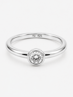 L'Aura Bezel Ring