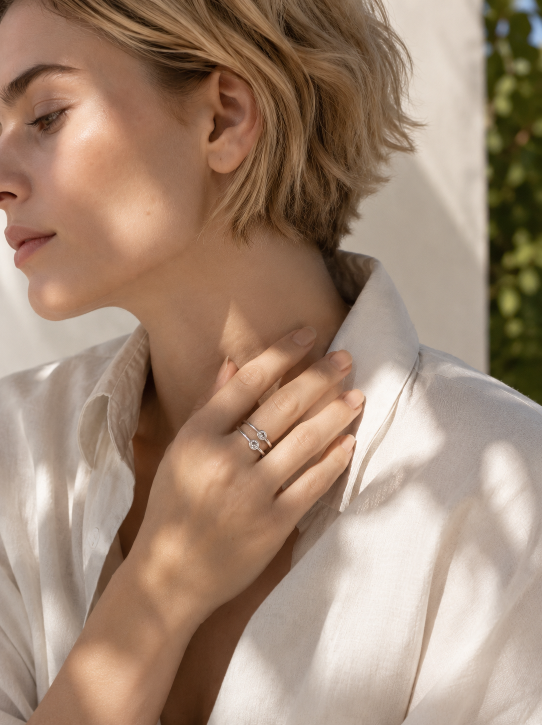 L'Aura Bezel Ring